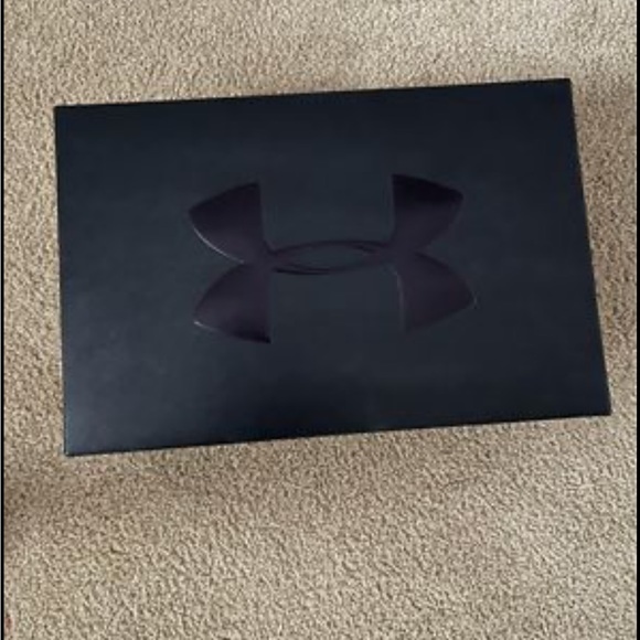 Selling Men’s Brand New Jordan Spieth 3 Golf Shoes Size 10.5. - Picture 4 of 5